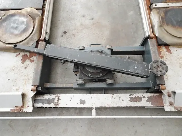 Autobrug beissbart - afbeelding 18 van  18