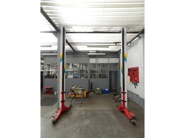Autobrug istobal - afbeelding 1 van  8
