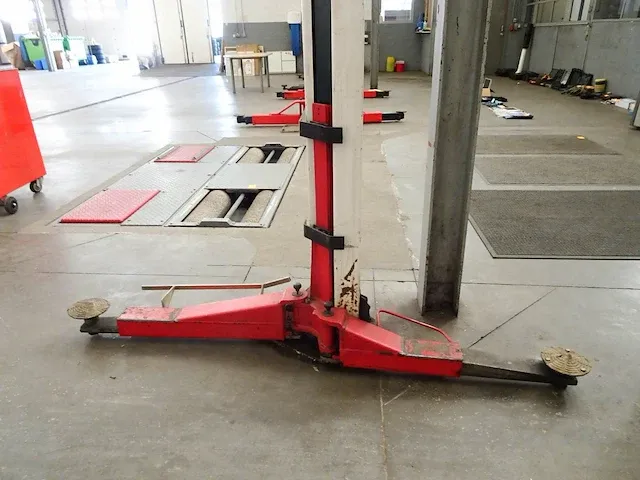 Autobrug istobal - afbeelding 5 van  8