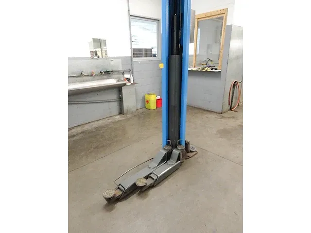 Autobrug slift - afbeelding 2 van  7