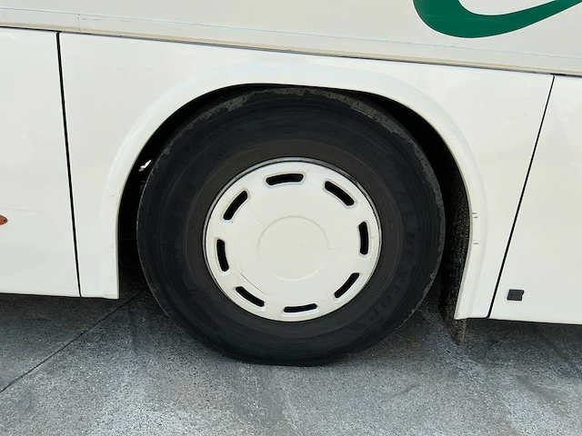 Autobus - afbeelding 7 van  29