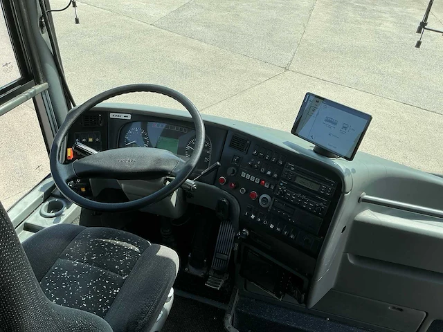 Autobus - afbeelding 8 van  29