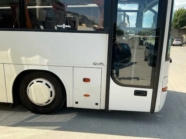 Autobus - afbeelding 12 van  29
