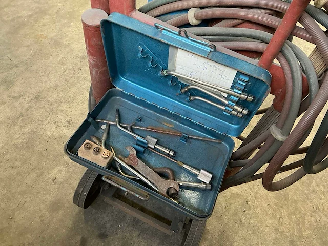 Autogeen snij-installatie - afbeelding 5 van  5
