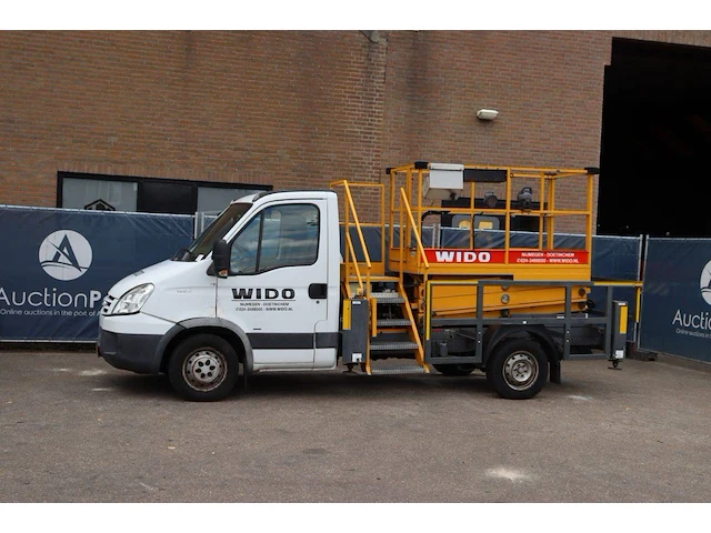 Autohoogwerker iveco 35s14 diesel 136pk 20m 2008 - afbeelding 1 van  1