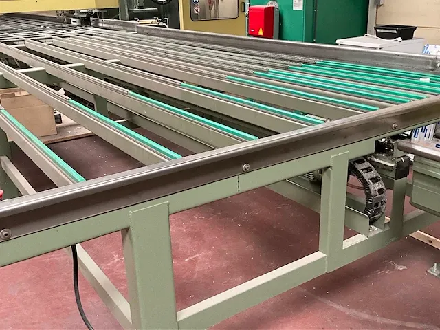Automatische hoekoppoetsmachine soenen hendrik bfp/cnc - afbeelding 12 van  39