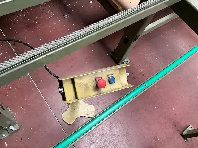 Automatische hoekoppoetsmachine soenen hendrik bfp/cnc - afbeelding 27 van  39