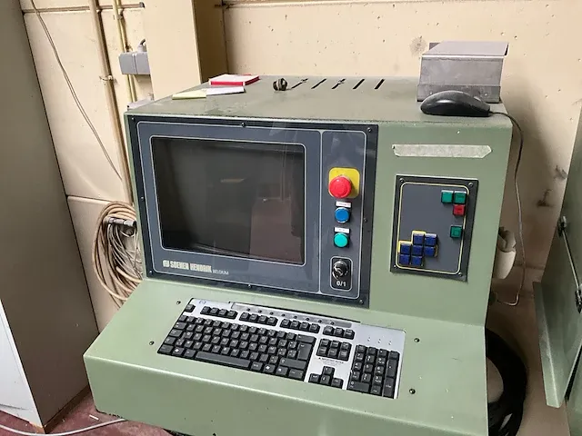 Automatische hoekoppoetsmachine soenen hendrik bfp/cnc - afbeelding 36 van  39