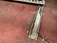 Automatische kieptafel soenen hendrik kip mt - afbeelding 9 van  21