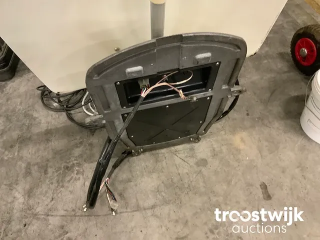 Automatische satelliet schotel - afbeelding 4 van  4
