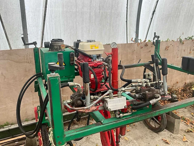 Automatische steek- en snoeimachine - afbeelding 11 van  17