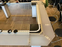 Automatische sushibar - rolketen - afbeelding 4 van  16