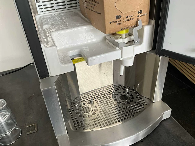 Autonumis qmc-02 sapdispenser - afbeelding 7 van  7