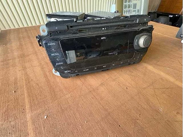 Autoradio partij - afbeelding 4 van  9