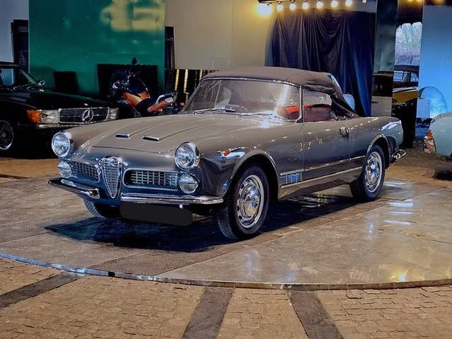 Auto's - oldtimers - exclusieve voertuigen