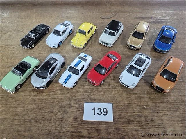 Autos 12 stuks - afbeelding 1 van  3