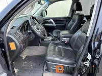 Auto's toyota landcruiser 200 - afbeelding 11 van  40