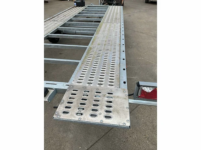 Autotransporter kantelbaar 2700kg - afbeelding 9 van  17