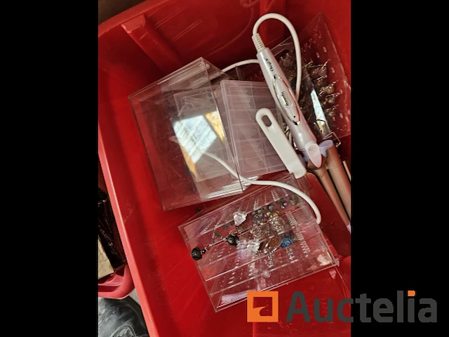 Autres industries: lot 145: esthetiques - afbeelding 21 van  33