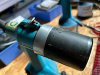 Avdel revettetang op perslucht - afbeelding 3 van  5
