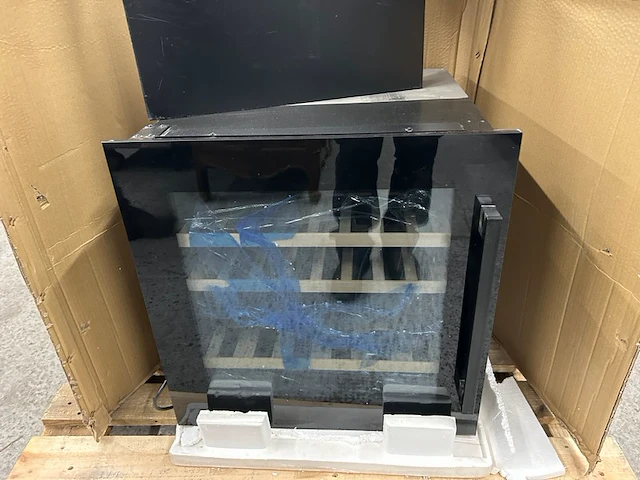 Avintage inbouw wijnserverkast - afbeelding 1 van  7