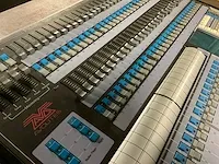 Avolites pearl expert lichtmengtafel - afbeelding 3 van  7