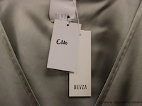 Avondjurk bevza - afbeelding 2 van  2