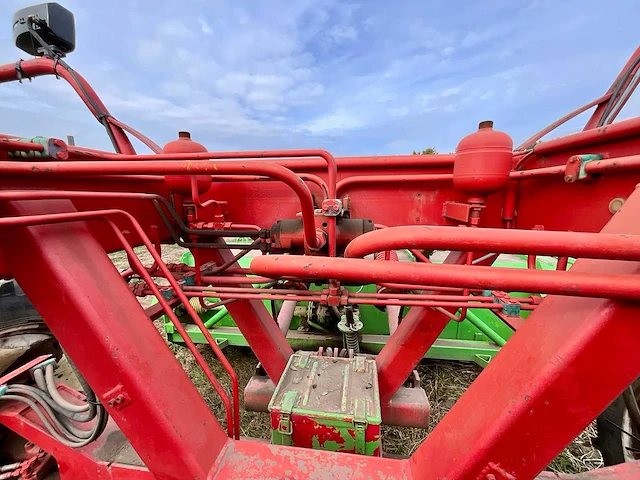 Avr riecam rbm 230 aardappelrooier 1989 - afbeelding 18 van  60