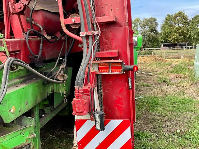 Avr riecam rbm 230 aardappelrooier 1989 - afbeelding 51 van  60