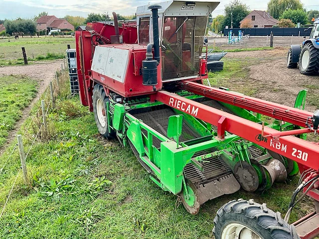 Avr riecam rbm 230 aardappelrooier 1989 - afbeelding 56 van  60