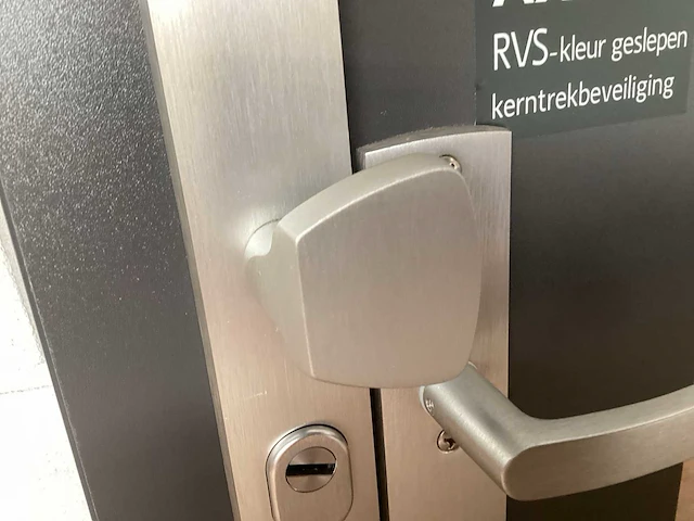 Axa deurbeslag met kerntrekbeveiliging (5x) - afbeelding 4 van  4