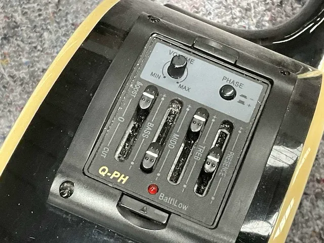 Axman q-ph elektro-akoestische gitaar - afbeelding 5 van  6