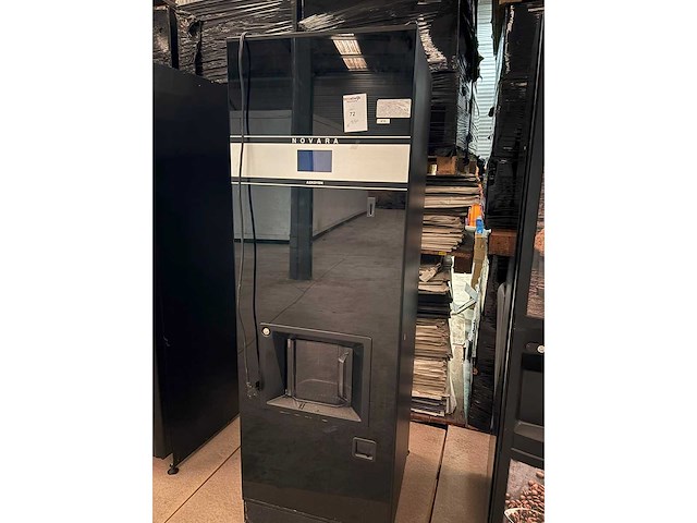 Azkoyen - novara - verkoopautomaat - afbeelding 3 van  5