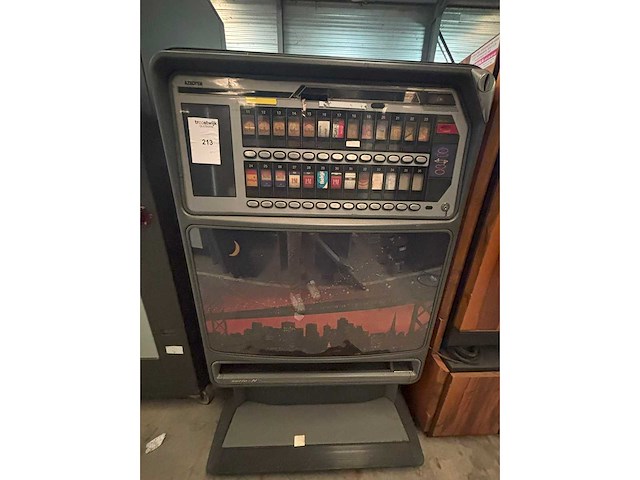 Azkoyen - sigaretten - verkoopautomaat - afbeelding 3 van  5