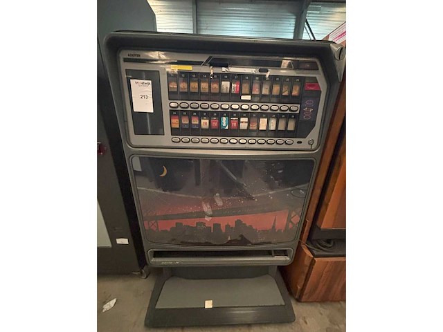 Azkoyen - sigaretten - verkoopautomaat - afbeelding 4 van  5