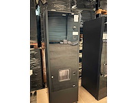 Azkoyen - zeneria - verkoopautomaat - afbeelding 3 van  4