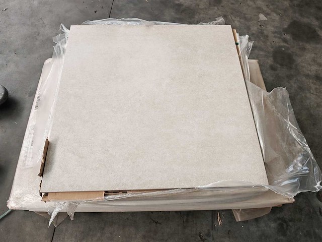 Azulev in time beige mat vloertegel 75x75 cm 11,3 m² - afbeelding 1 van  7