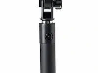 Azuri 3.5mm aux cable uitschuifbare selfiestick met geïntegreerde knop - zwart - afbeelding 1 van  3