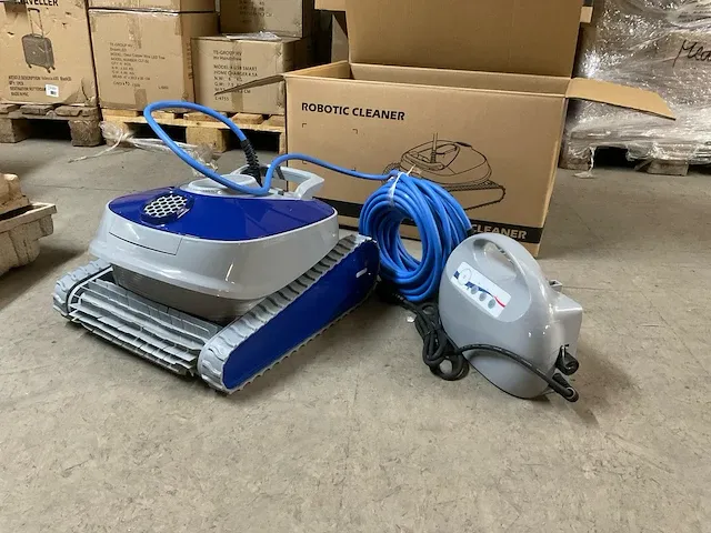 Azuro shark pro 7 zwembad robot - afbeelding 1 van  11