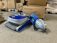 Azuro shark pro 7 zwembad robot - afbeelding 1 van  11