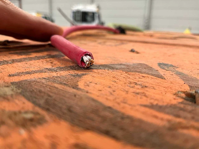 B-cables 4x2x0,8+0,4 netwerkkabel - afbeelding 3 van  4