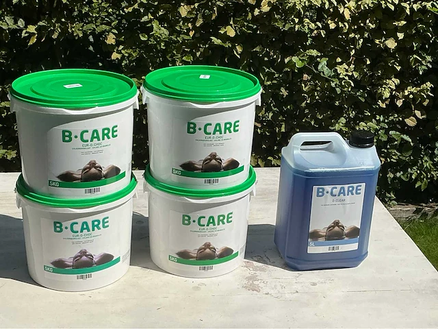 B-care chloor - waterbehandeling zwembad onderhoud - afbeelding 1 van  2