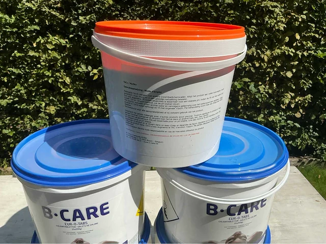 B-care chloor-en zwembadbehandeling -zwembad onderhoud - afbeelding 2 van  2