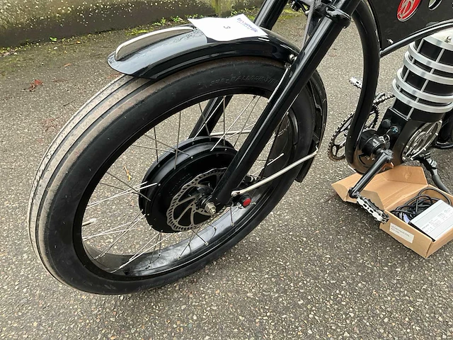 B4 elektrische fiets - afbeelding 12 van  15