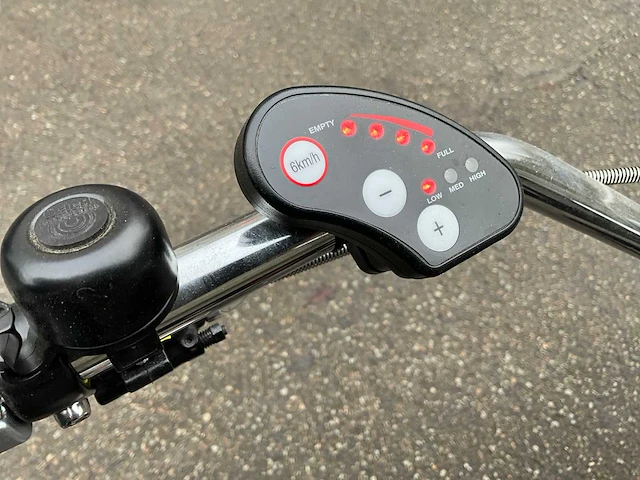 B4 elektrische fiets - afbeelding 8 van  15