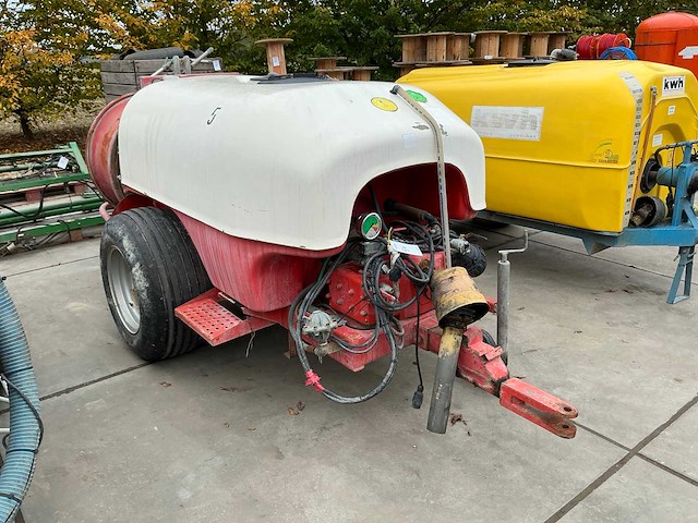 B.a.b. getrokken spuitmachine - afbeelding 3 van  9