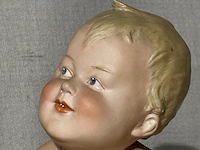 Baby beeldje in europese biscuit - afbeelding 2 van  6