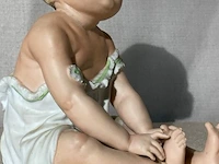 Baby beeldje in europese biscuit - afbeelding 3 van  6