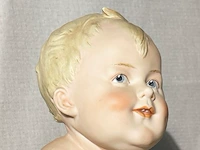 Baby beeldje in europese biscuit - afbeelding 2 van  6