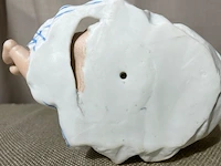 Baby beeldje in europese biscuit - afbeelding 3 van  5